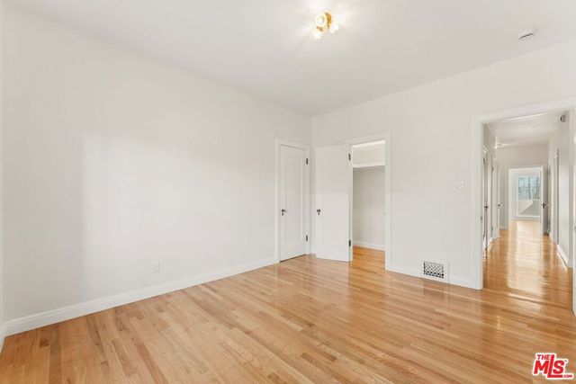 125 N Orange Drive, Los Angeles, CA 90036