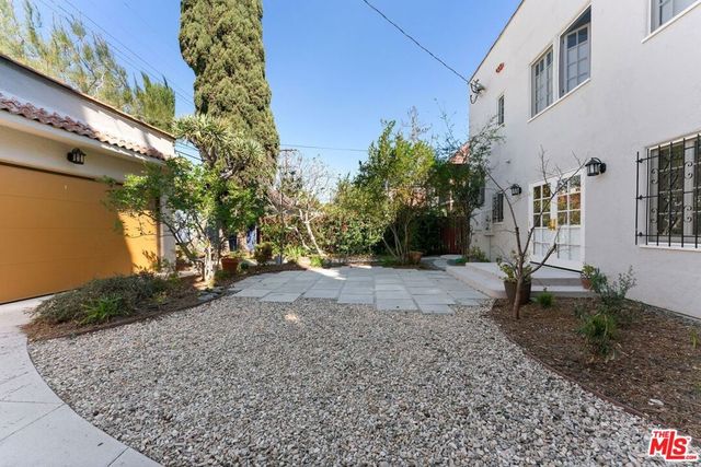 125 N Orange Drive, Los Angeles, CA 90036