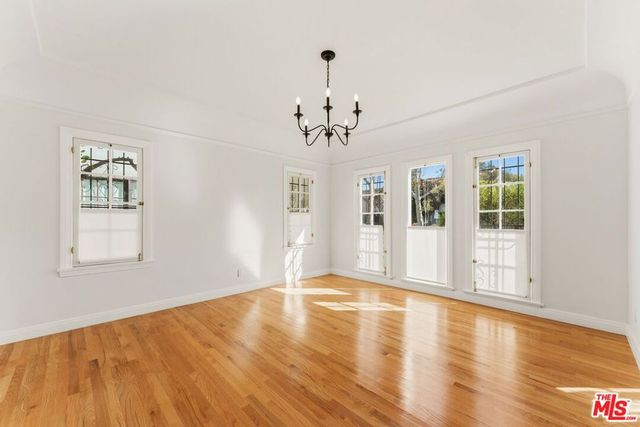 125 N Orange Drive, Los Angeles, CA 90036