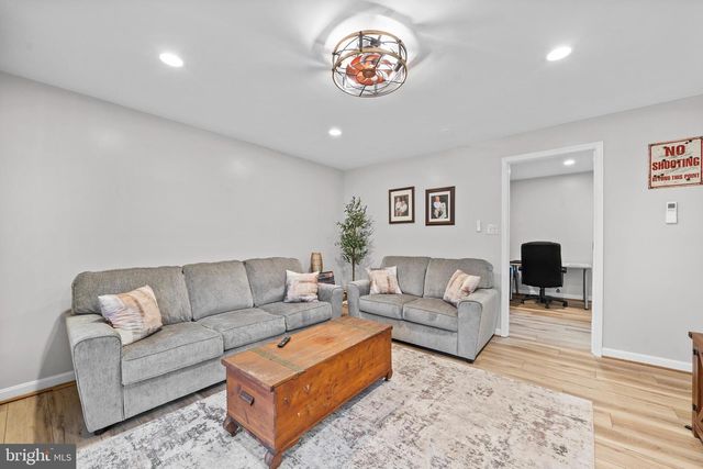 3513 SMITHVILLE DR, Dunkirk, MD 20754