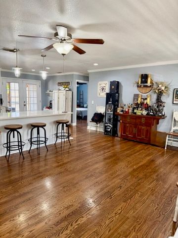 1198 Ed Sanders Rd, Lynchburg, TN 37352