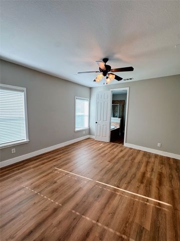1008 Caudle Lane, Savannah, TX 76227