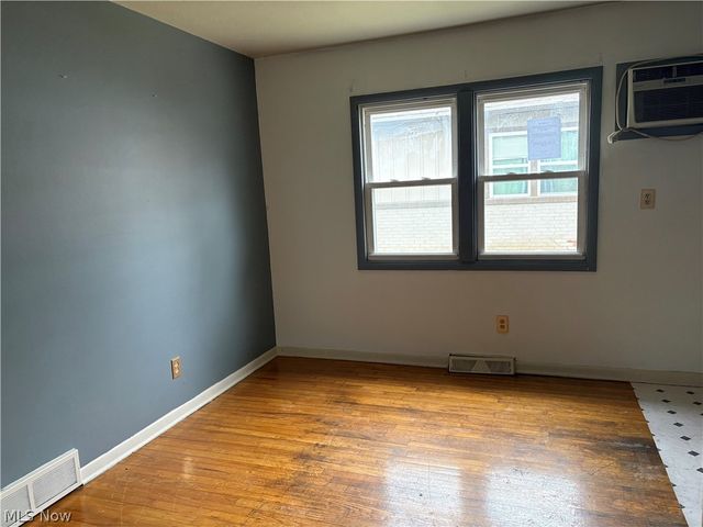 1622 Merrill Avenue, Akron, OH 44306