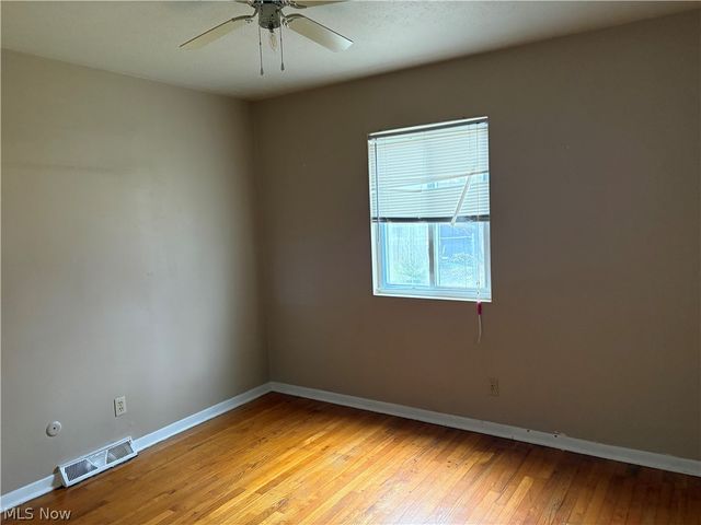 1622 Merrill Avenue, Akron, OH 44306