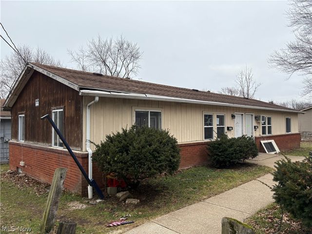 1622 Merrill Avenue, Akron, OH 44306