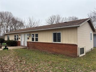 1622 Merrill Avenue, Akron, OH 44306