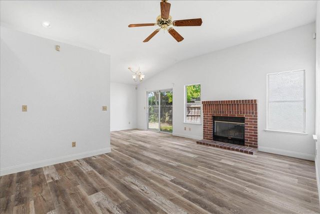8113 Halladale Ct, Sacramento, CA 95829