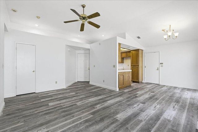 8113 Halladale Ct, Sacramento, CA 95829