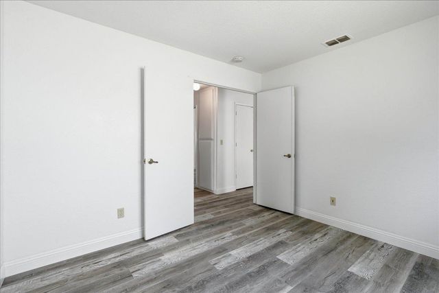 8113 Halladale Ct, Sacramento, CA 95829
