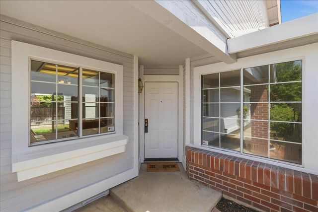 8113 Halladale Ct, Sacramento, CA 95829