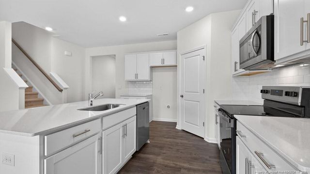 174 Charlies Bend Way, Spring Lake, NC 28390