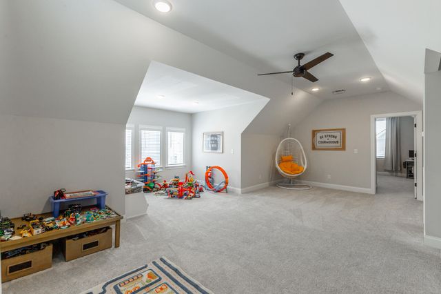 8908 Little Pine Lane, Ooltewah, TN 37363