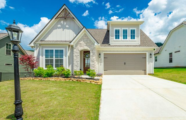 8908 Little Pine Lane, Ooltewah, TN 37363