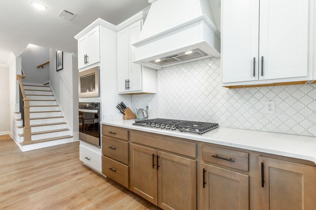 8908 Little Pine Lane, Ooltewah, TN 37363