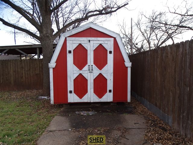 2002 Minter Lane, Abilene, TX 79603