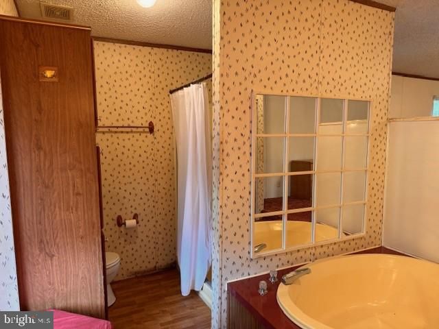 276 BIRCHWOOD DR, Saylorsburg, PA 18353