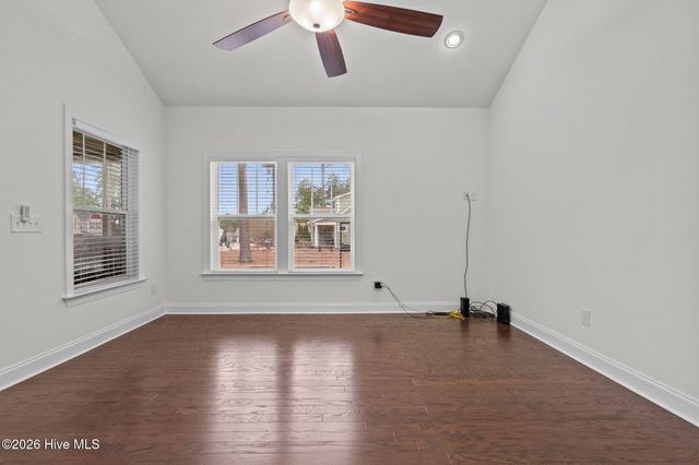 105 Leesville Loop, Aberdeen, NC 28315