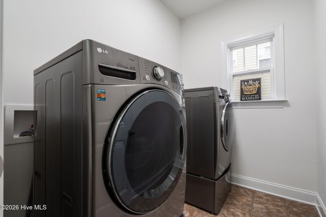 105 Leesville Loop, Aberdeen, NC 28315