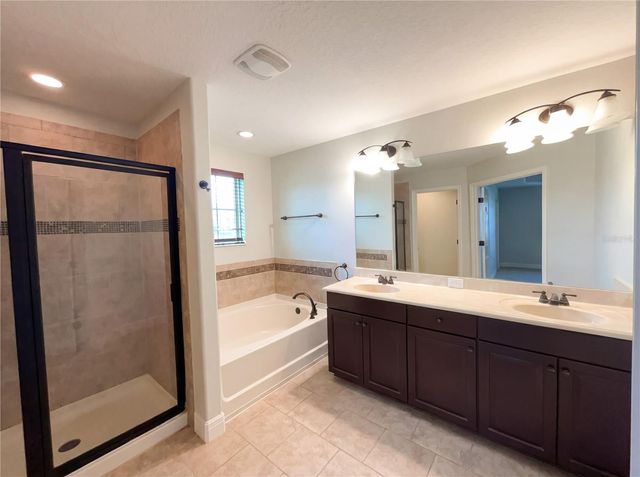 8715 QUIET MEADOWS TRAIL, Windermere, FL 34786