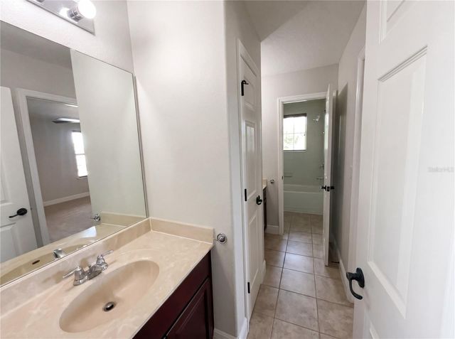 8715 QUIET MEADOWS TRAIL, Windermere, FL 34786