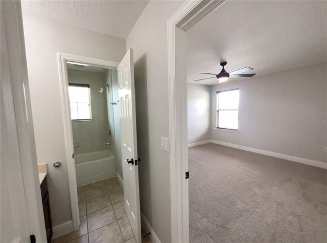 8715 QUIET MEADOWS TRAIL, Windermere, FL 34786