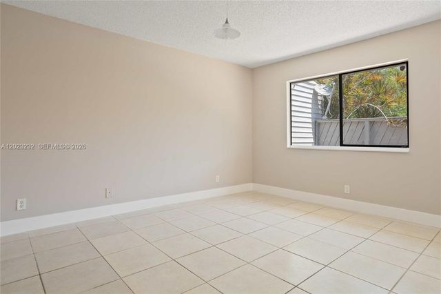 3633 NW 99th Ter 7B, Sunrise, FL 33351