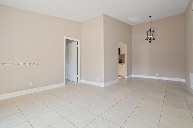 3633 NW 99th Ter 7B, Sunrise, FL 33351