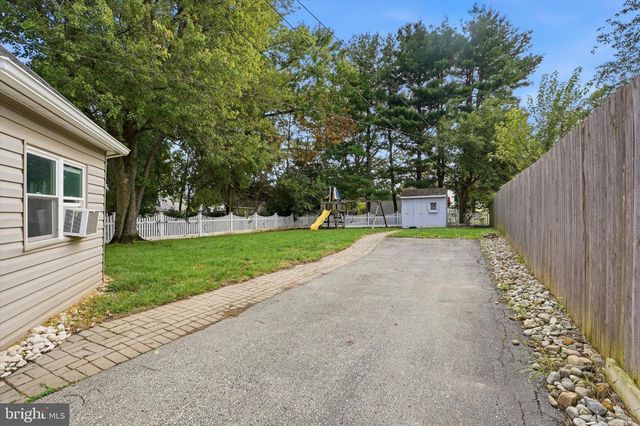 1509 COLWELL LN, Conshohocken, PA 19428