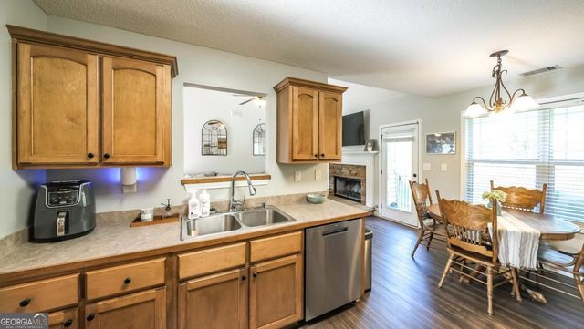 208 Oaken Bucket Drive, Temple, GA 30179