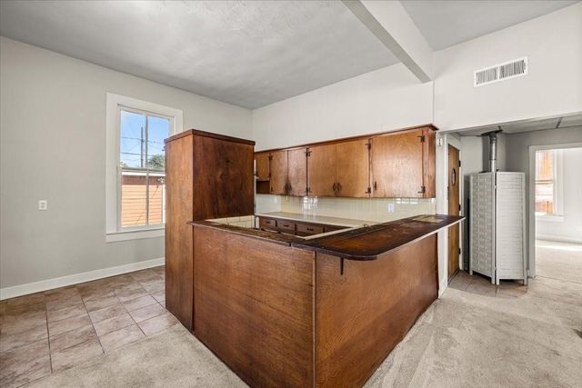 1614 Avenue O, Galveston, TX 77550