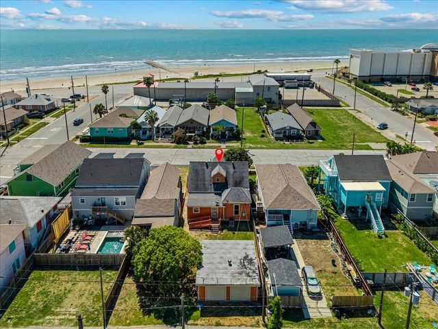 1614 Avenue O, Galveston, TX 77550