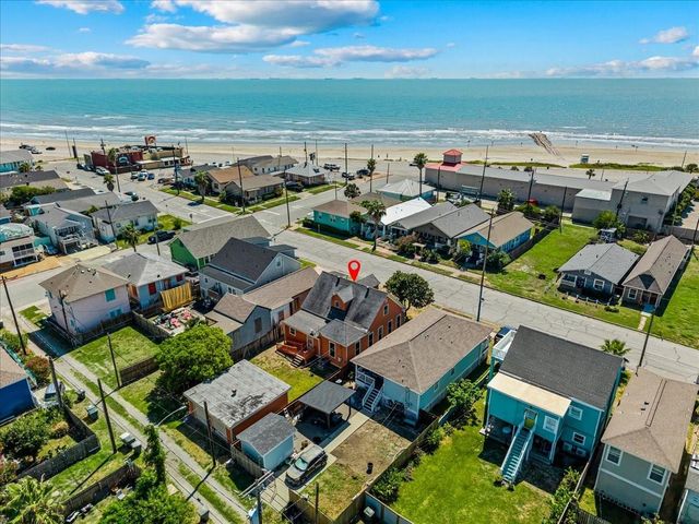 1614 Avenue O, Galveston, TX 77550