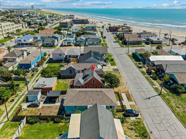 1614 Avenue O, Galveston, TX 77550