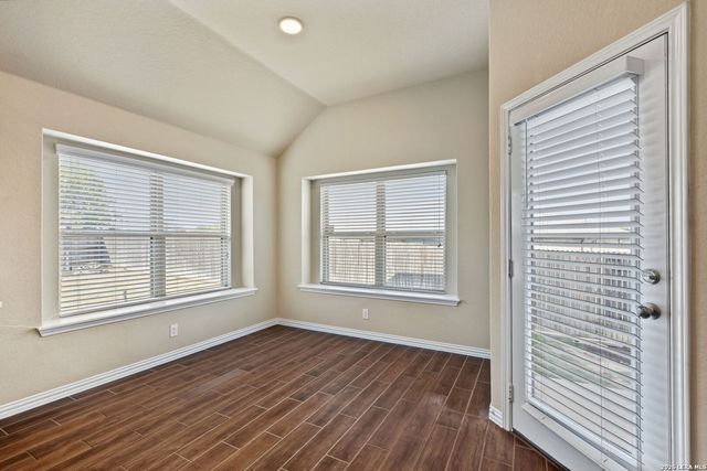 266 HOLLAND PARK, Schertz, TX 78108