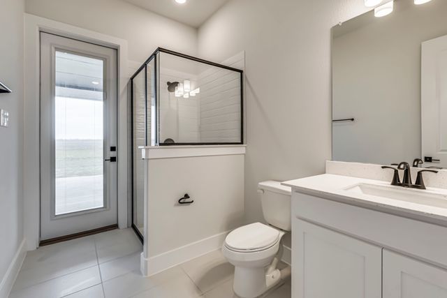 211 Lakota Parkway, Waxahachie, TX 75165