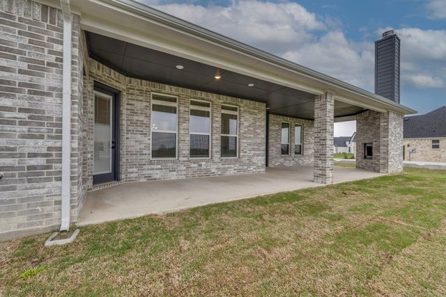 211 Lakota Parkway, Waxahachie, TX 75165