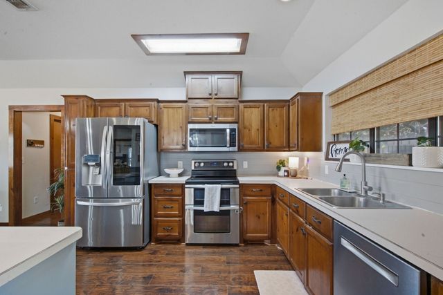 950 Johnson Bend Road, Weatherford, TX 76088