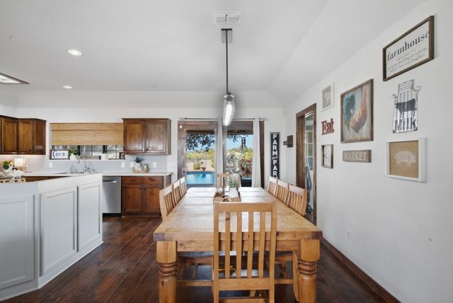 950 Johnson Bend Road, Weatherford, TX 76088