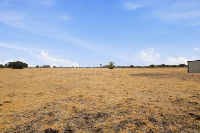 950 Johnson Bend Road, Weatherford, TX 76088