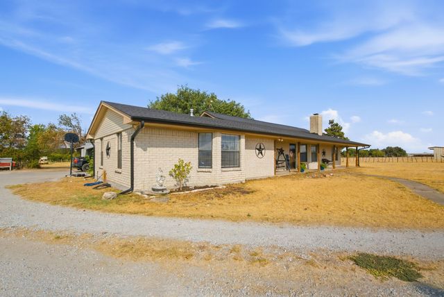 950 Johnson Bend Road, Weatherford, TX 76088