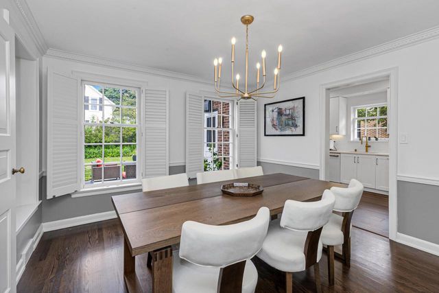 6353 N Berkeley BOULEVARD, Whitefish Bay, WI 53217