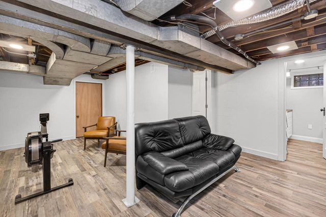 6353 N Berkeley BOULEVARD, Whitefish Bay, WI 53217