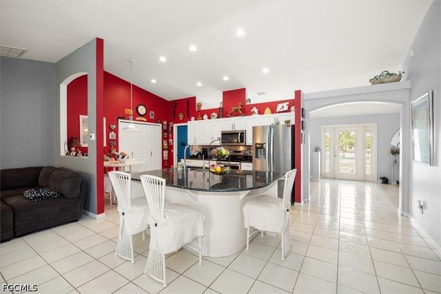 4860 14th ST NE, Naples, FL 34120