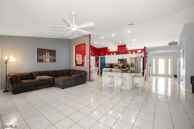 4860 14th ST NE, Naples, FL 34120