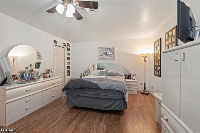 4860 14th ST NE, Naples, FL 34120