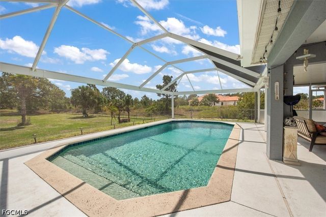 4860 14th ST NE, Naples, FL 34120