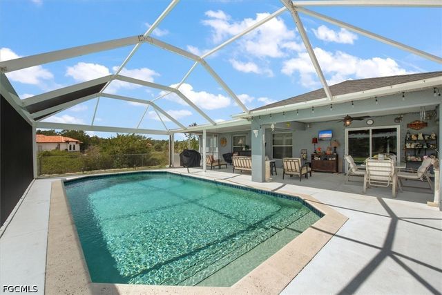 4860 14th ST NE, Naples, FL 34120