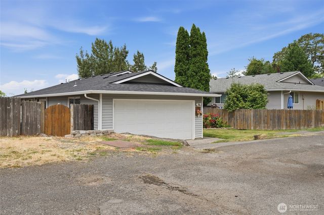 3604 W Rose St, Vancouver, WA 98660