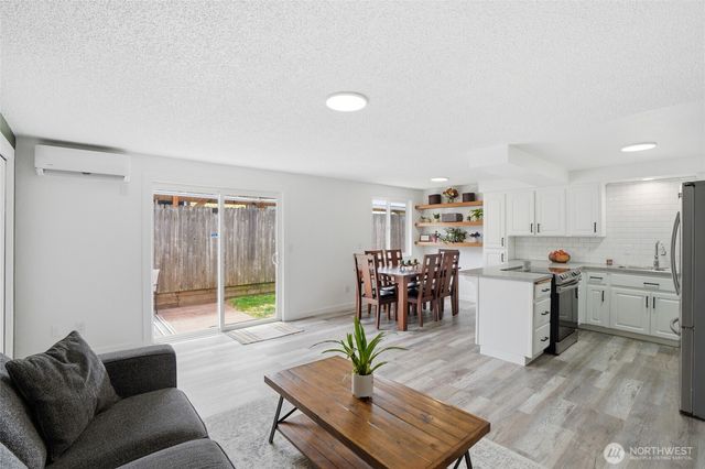 3604 W Rose St, Vancouver, WA 98660