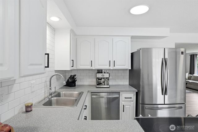 3604 W Rose St, Vancouver, WA 98660